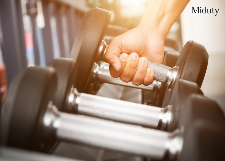 4 Gym Mistakes Slowing Weight Loss for Women Over 40
